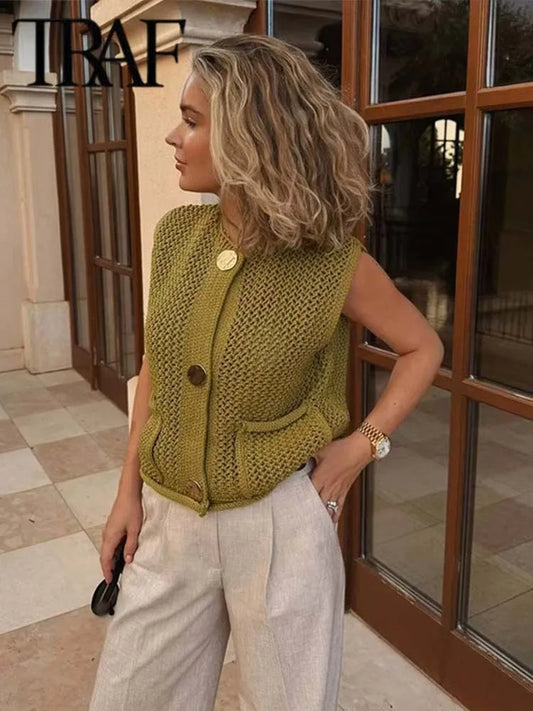 Women's Knitted Vest Cardigan – Sleeveless, Cozy & Chic with Big Pockets™