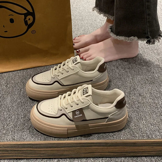 Lightweight Women's Sneakers | Running & Casual Sports Shoes™