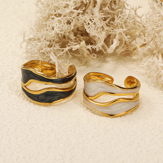 Vintage Gold & White Geometric Adjustable Ring™