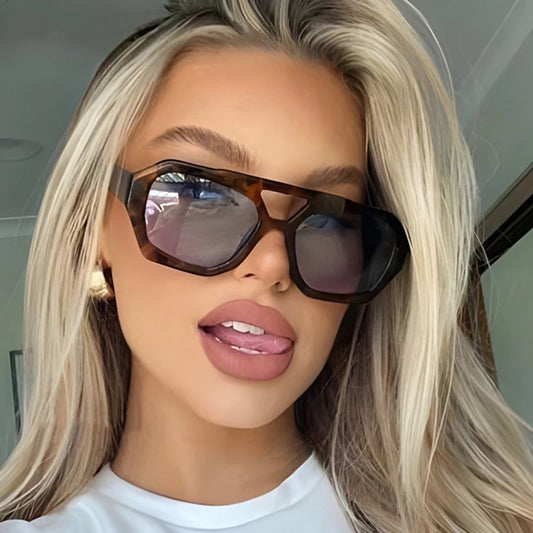 Vintage Square Sunglasses – Bold Fashion Eyewear for Men & Women™