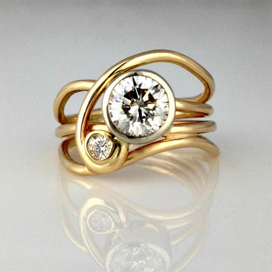 Huitan Luxury Wide Gold Cross Ring – Elegant Fashion Jewelry™