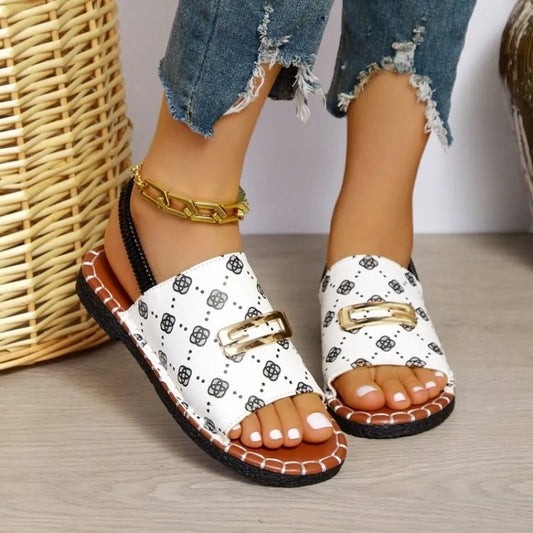 Chic Summer Flat Sandals for Women – Beach-Ready & Fashion-Forward™