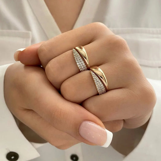 Sparkling Butterfly Adjustable Ring™
